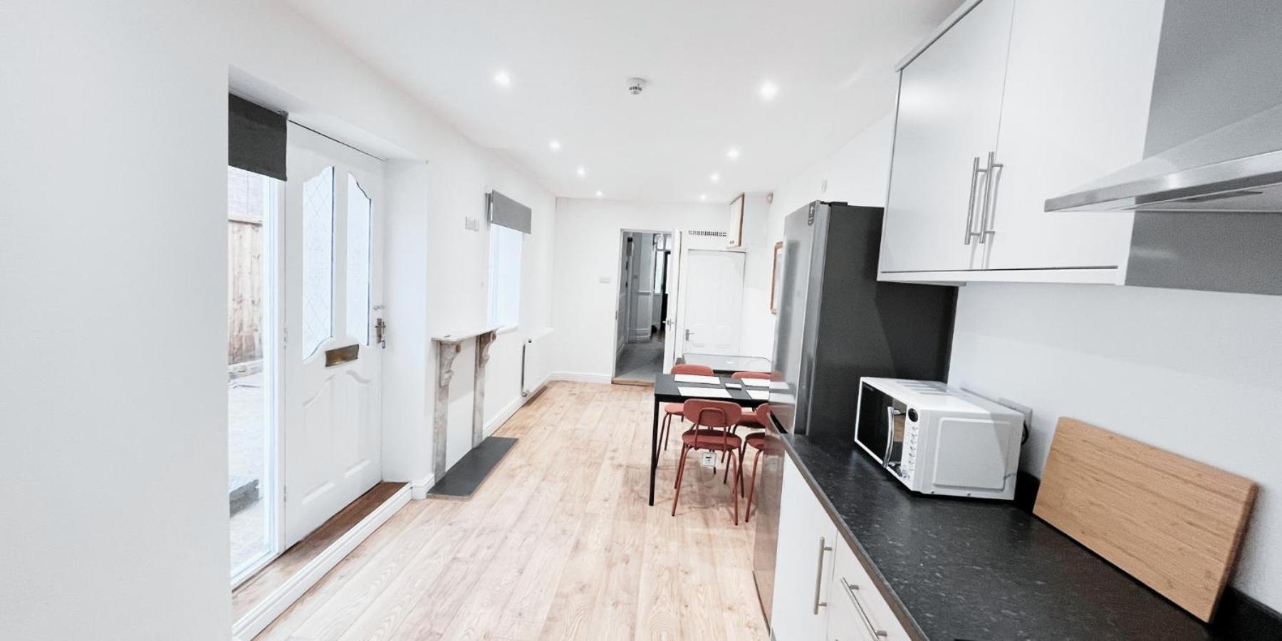 Spacious Room In Modern House Near Nottingham Exteriér fotografie