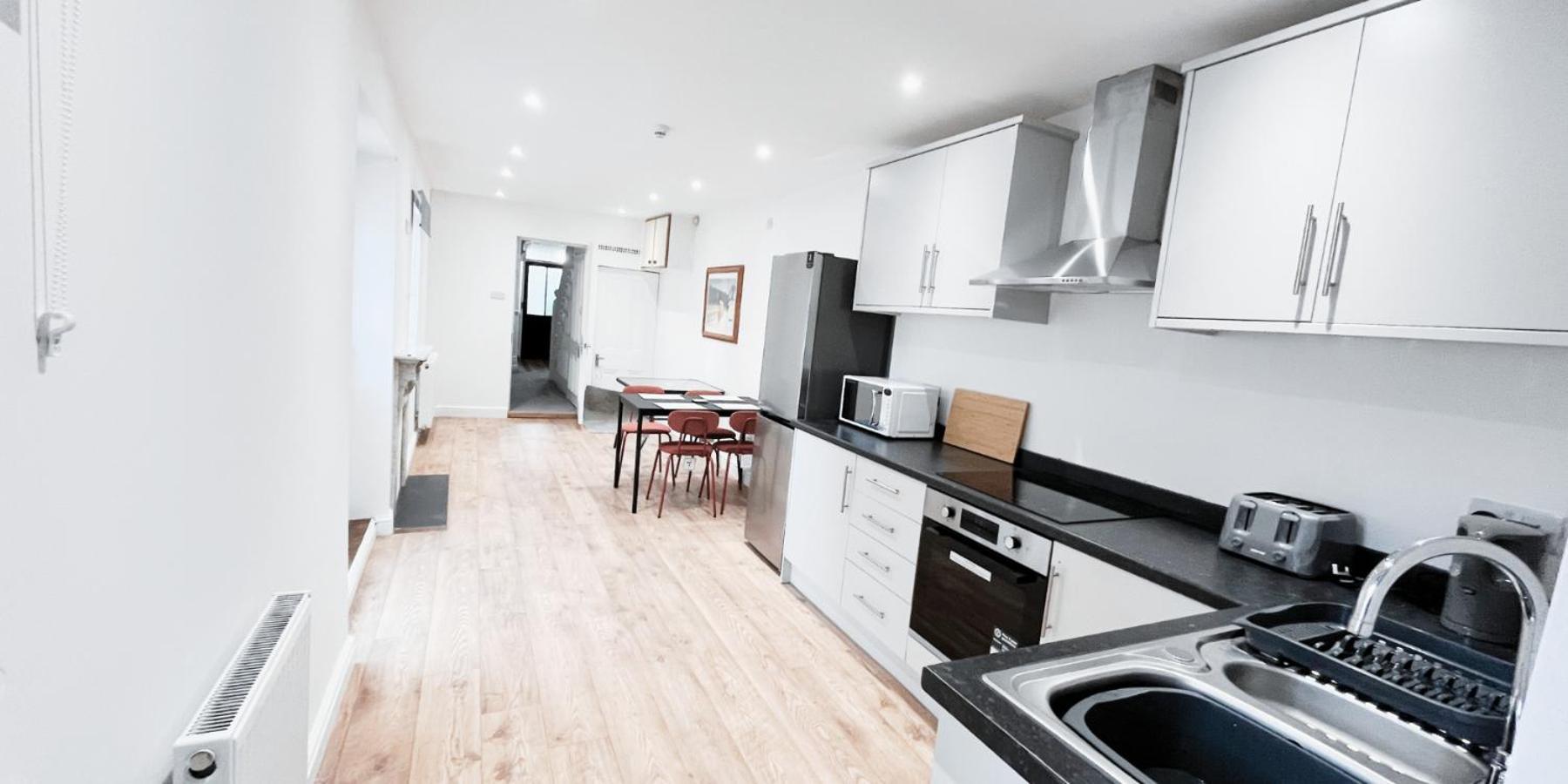 Spacious Room In Modern House Near Nottingham Exteriér fotografie